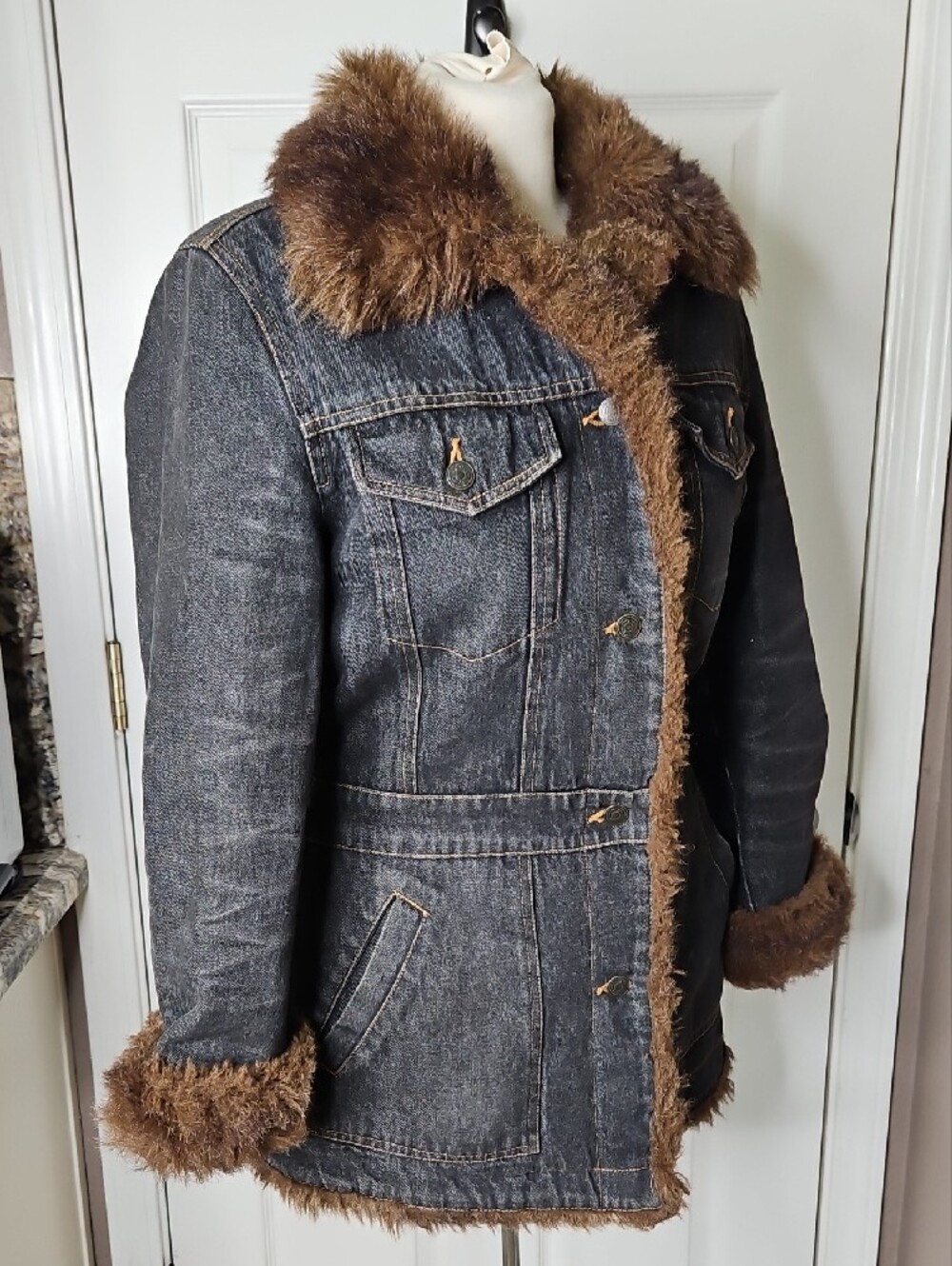 Marvin Richards Blue Denim Jacket with Brown Faux-Fur Trim Size Small